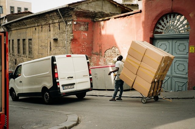 Hans Air Express local courier vehicle handling parcels for doorstep delivery